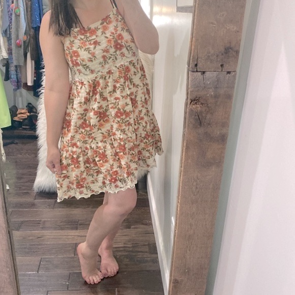 American Eagle floral dress size medium - Picture 2 of 12